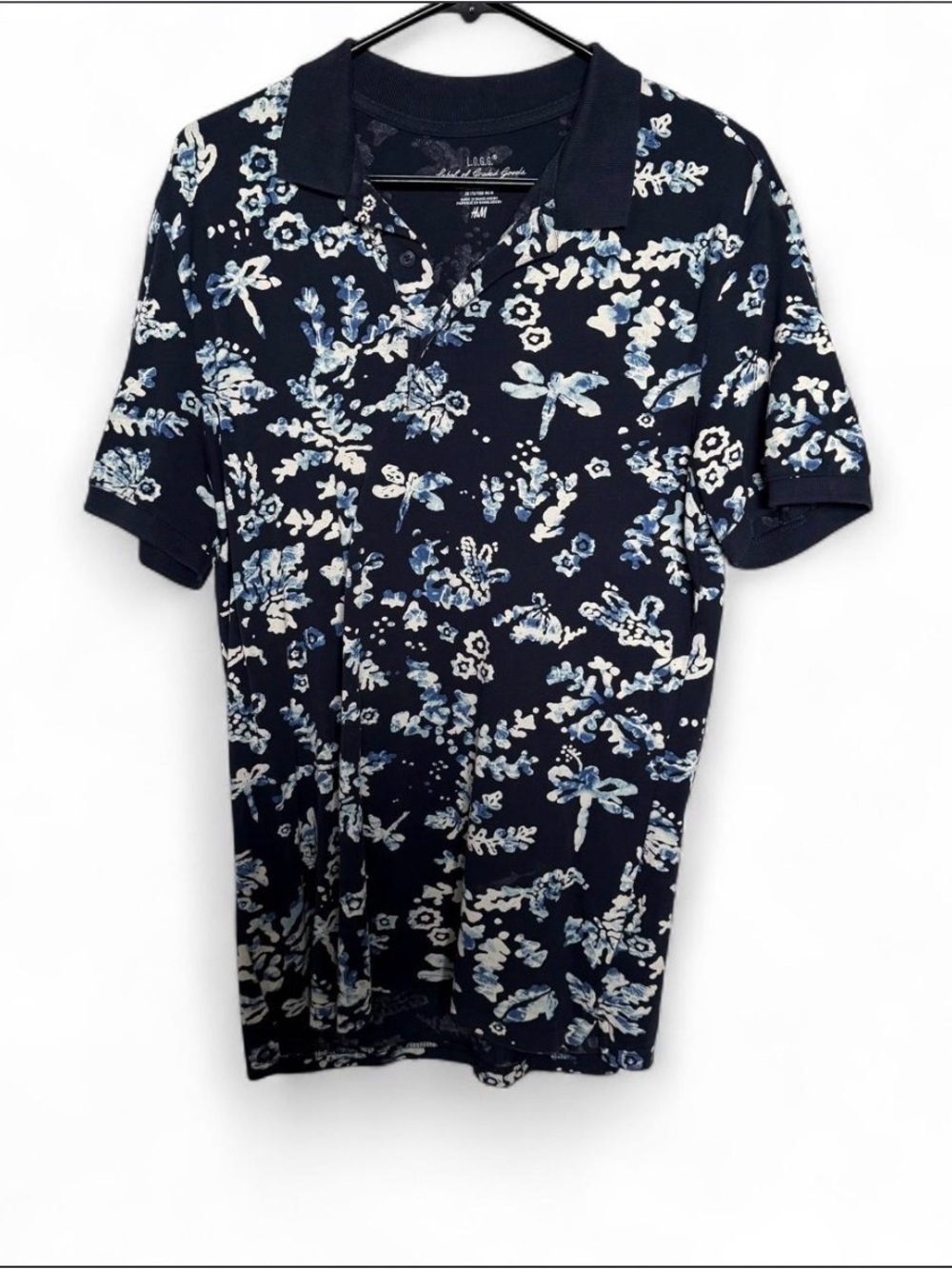 H&M navy blue floral and dragonfly print polo style shirt size Medium